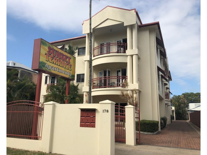 7/178 McLeod Street, Cairns North QLD 4870