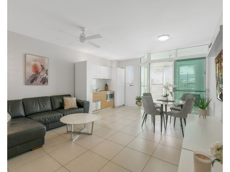 23/199-201 Lake Street, Cairns City QLD 4870
