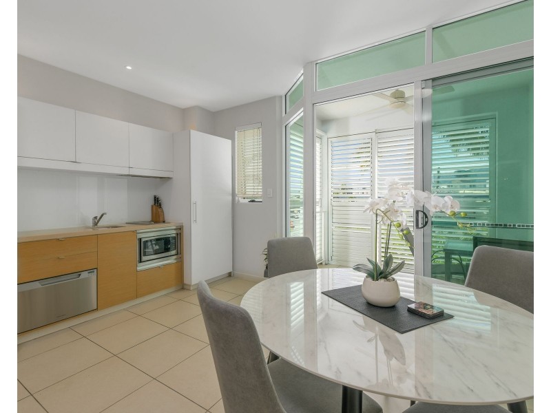 23/199-201 Lake Street, Cairns City QLD 4870