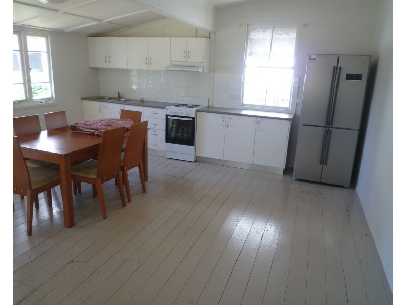 228 Grafton Street, Cairns North QLD 4870