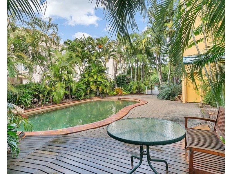 1/1 Chester Court, Manunda QLD 4870