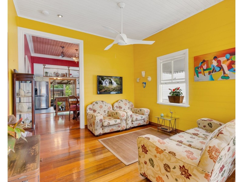 22 Pembroke Street, Parramatta Park QLD 4870