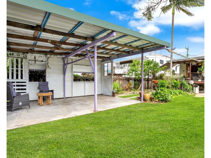 22 Pembroke Street, Parramatta Park QLD 4870