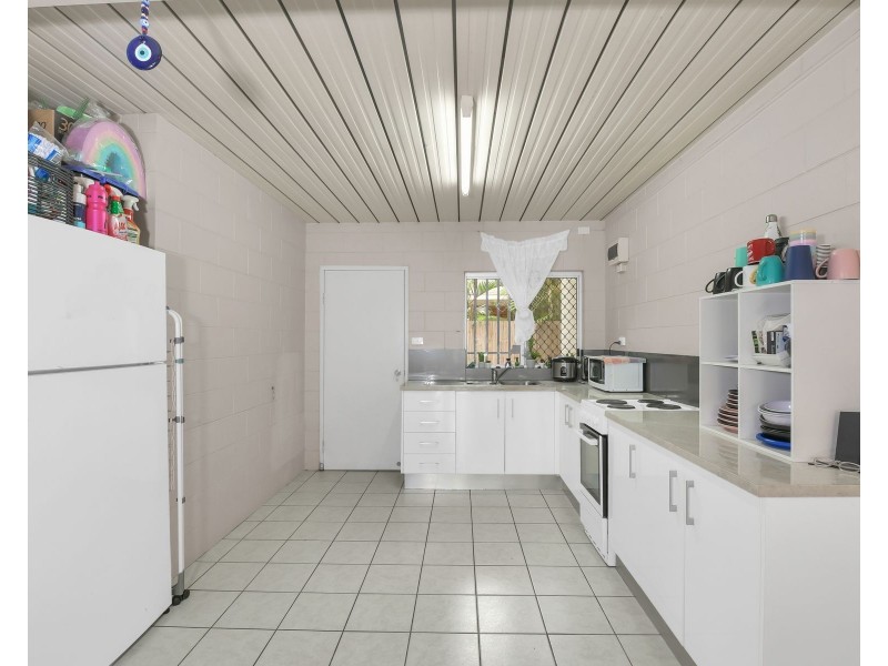 3/97-101 Mann Street, Westcourt QLD 4870