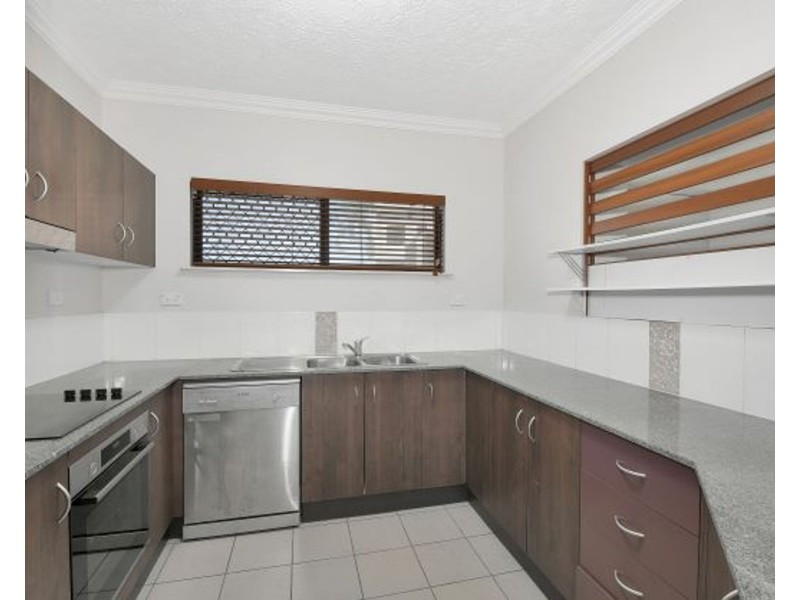 120/2-8 Rigg Street, Woree QLD 4868