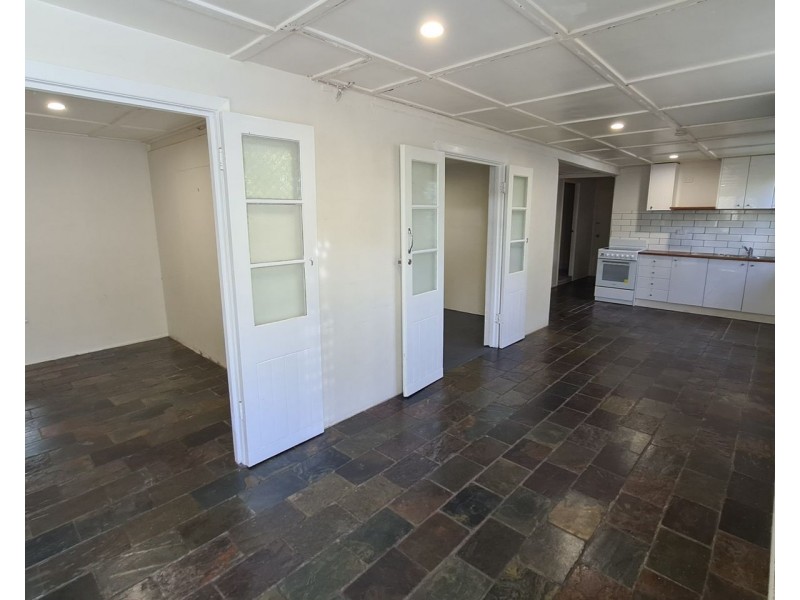 2/25-27 Maranoa Street, Parramatta Park QLD 4870