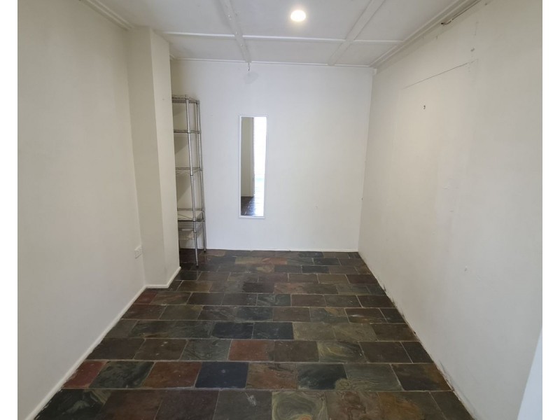 2/25-27 Maranoa Street, Parramatta Park QLD 4870