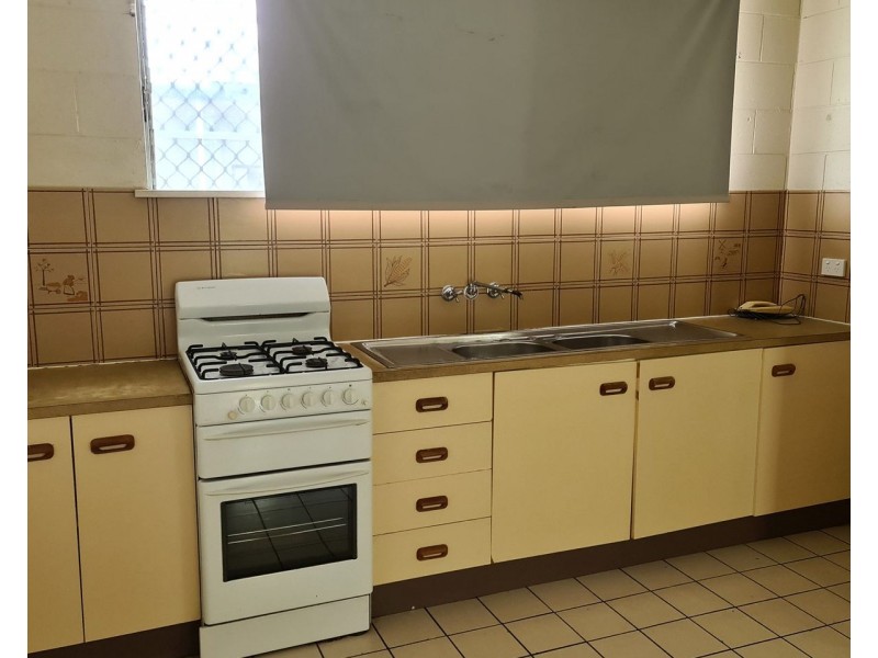 9/175 Sheridan Street, Cairns North QLD 4870