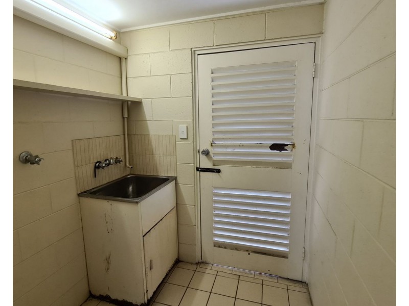 9/175 Sheridan Street, Cairns North QLD 4870