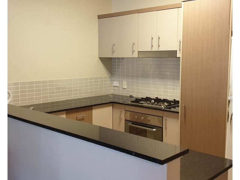 202/12 Gregory Street, Westcourt QLD 4870