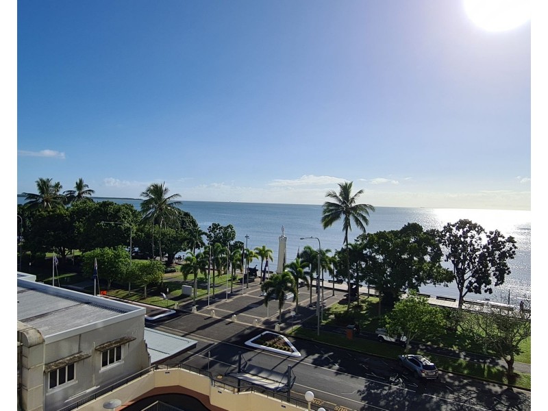 28/107-113 Esplanade, Cairns City QLD 4870