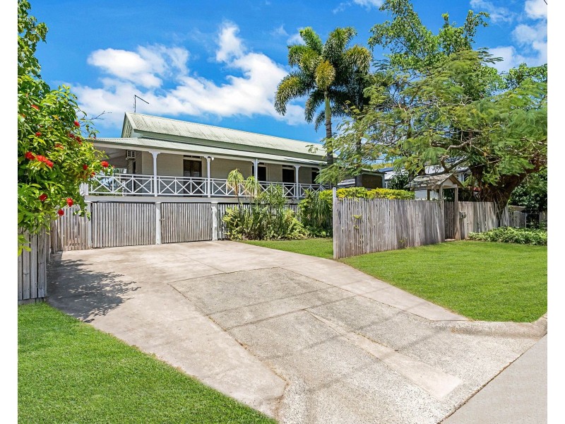 35 Upward Street, Parramatta Park QLD 4870