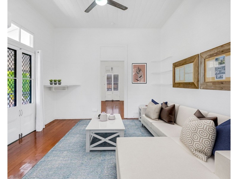 35 Upward Street, Parramatta Park QLD 4870