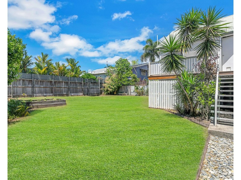 35 Upward Street, Parramatta Park QLD 4870