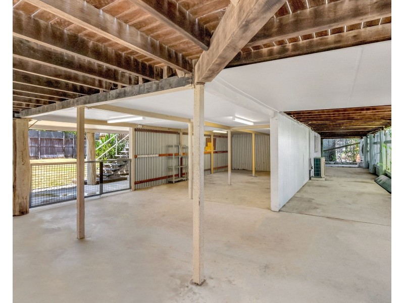 35 Upward Street, Parramatta Park QLD 4870