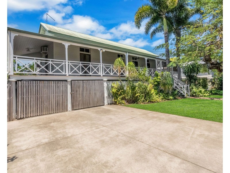 35 Upward Street, Parramatta Park QLD 4870