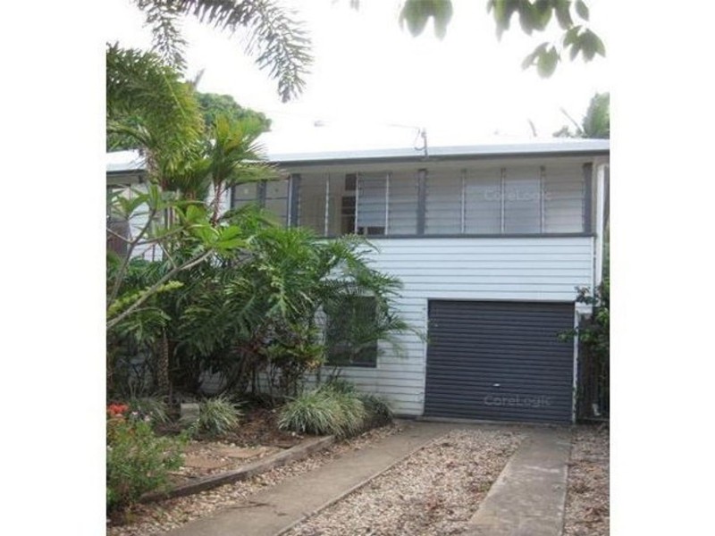 2/5 Queen Street, Parramatta Park QLD 4870