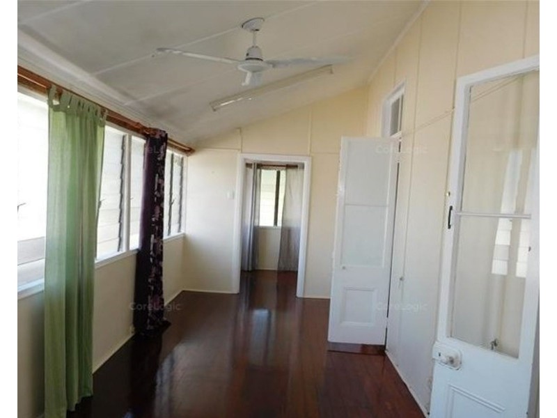 2/5 Queen Street, Parramatta Park QLD 4870