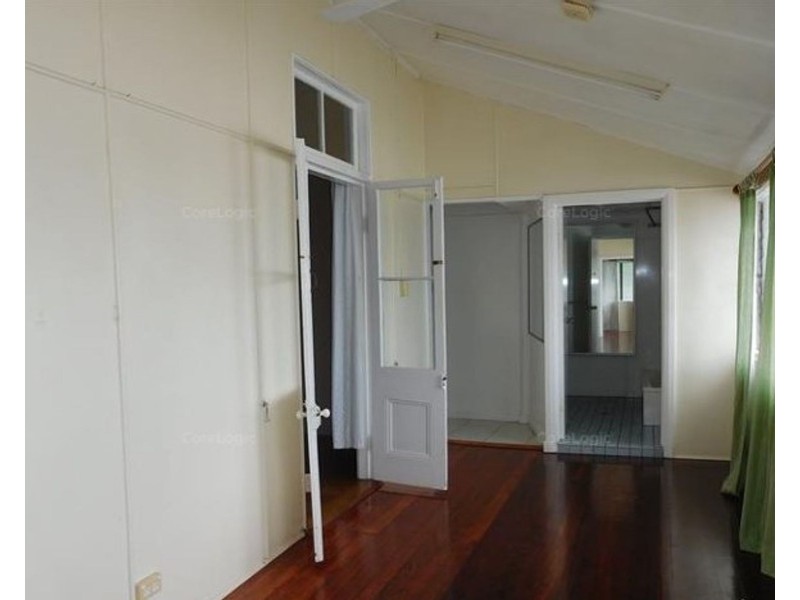 2/5 Queen Street, Parramatta Park QLD 4870