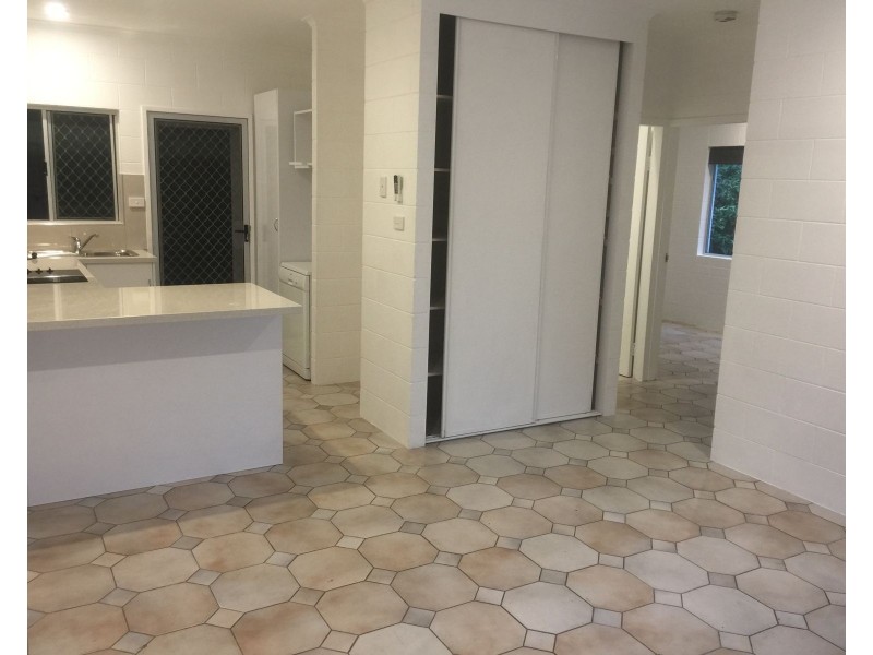 5/14 Palm Street, Holloways Beach QLD 4878
