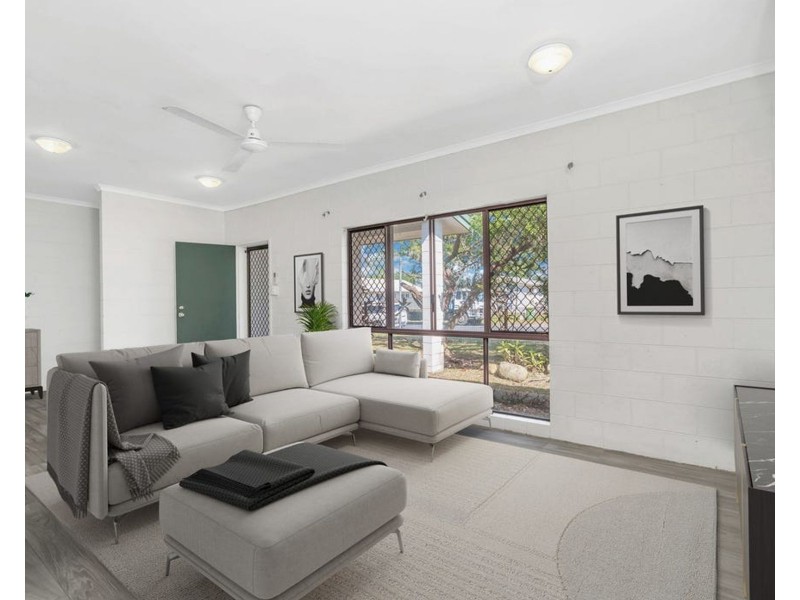 13 Denver Street, White Rock QLD 4868