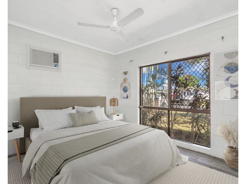 13 Denver Street, White Rock QLD 4868