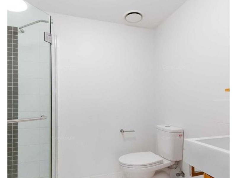83 Hayward Street, Mooroobool QLD 4870