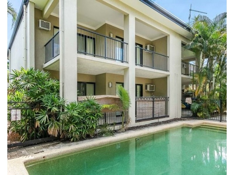 83 Hayward Street, Mooroobool QLD 4870