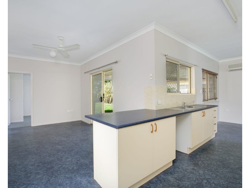 8 Otto Close, Edmonton QLD 4869