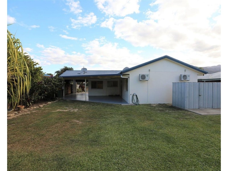 8 Otto Close, Edmonton QLD 4869