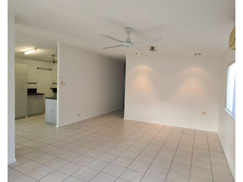 340 Fearnley Street, Manunda QLD 4870