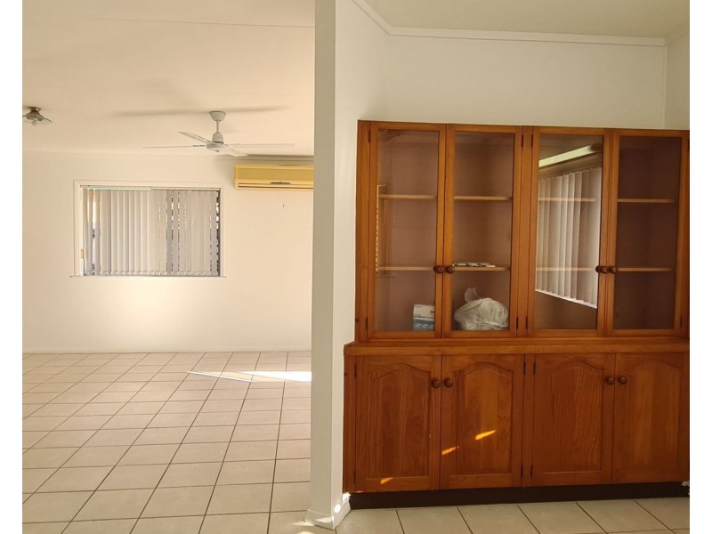 340 Fearnley Street, Manunda QLD 4870