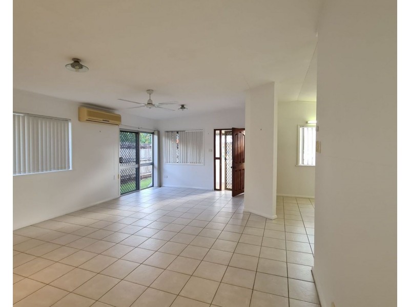 340 Fearnley Street, Manunda QLD 4870
