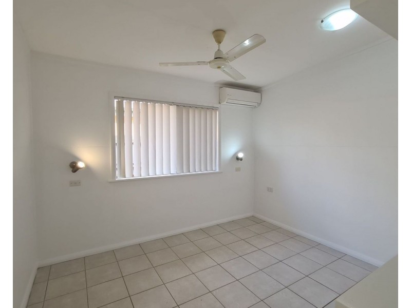 340 Fearnley Street, Manunda QLD 4870