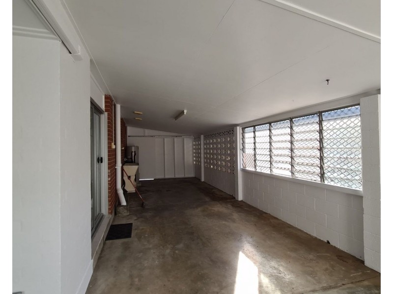 340 Fearnley Street, Manunda QLD 4870