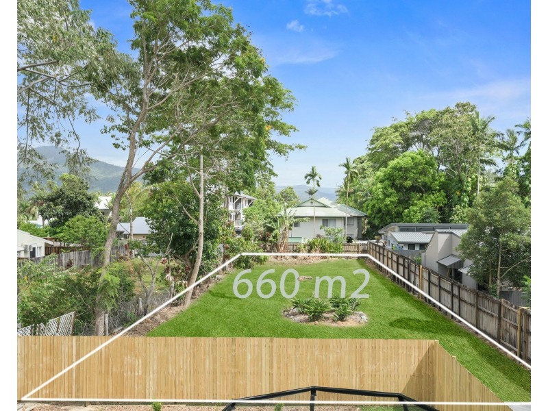 32A Old Smithfield Road, Freshwater QLD 4870