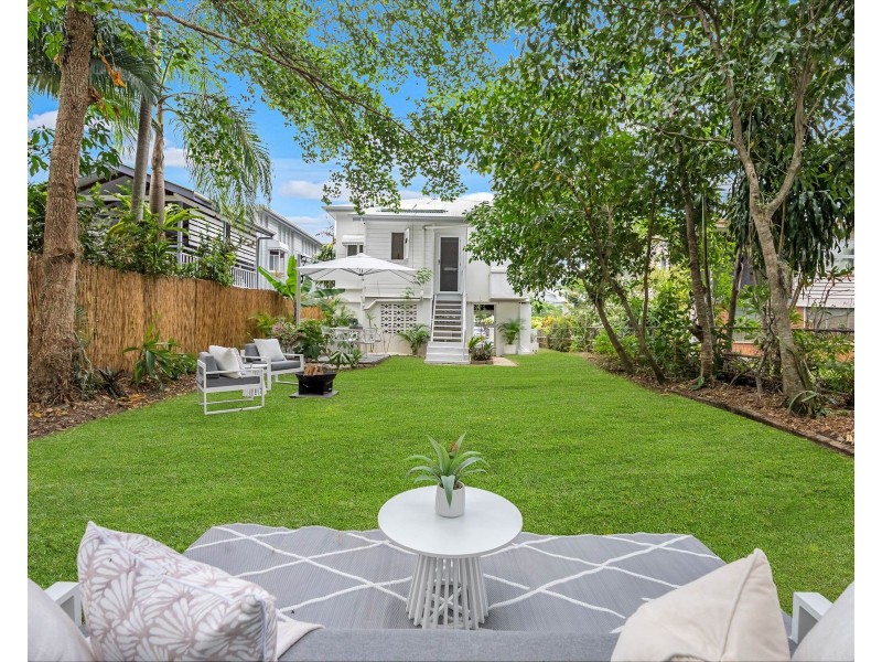 12 Queen Street, Parramatta Park QLD 4870