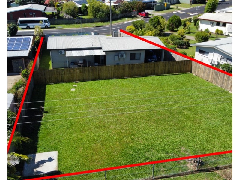 12 Alberta Drive, Woree QLD 4868