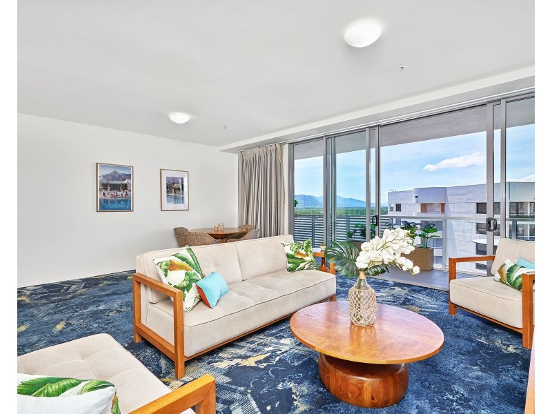 803/1 Marlin Parade, Cairns City QLD 4870