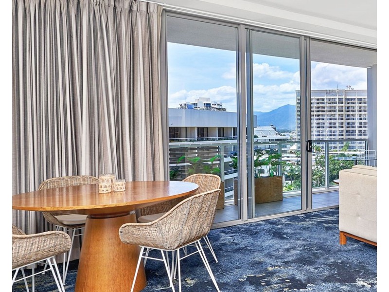 803/1 Marlin Parade, Cairns City QLD 4870