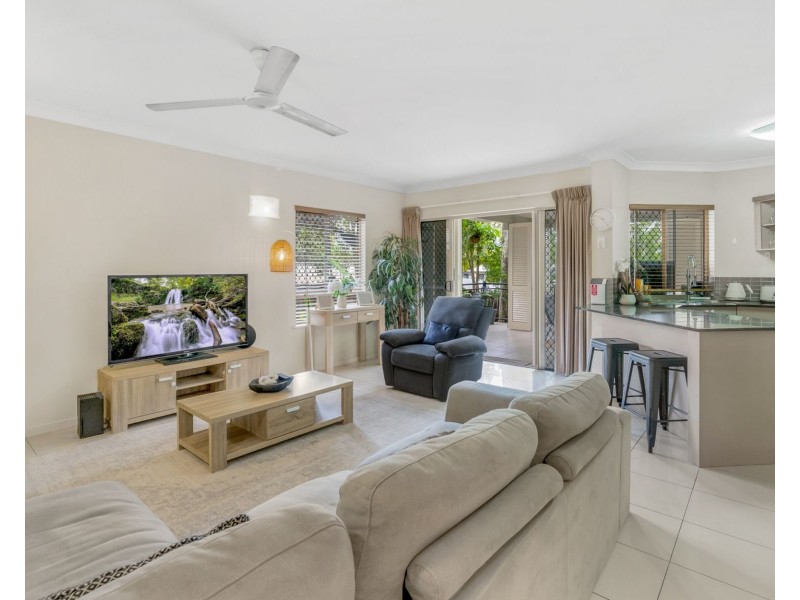 1304/12-21 Gregory Street, Westcourt QLD 4870