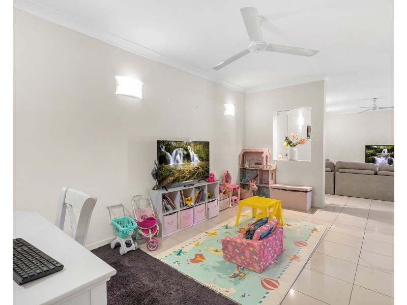 1304/12-21 Gregory Street, Westcourt QLD 4870