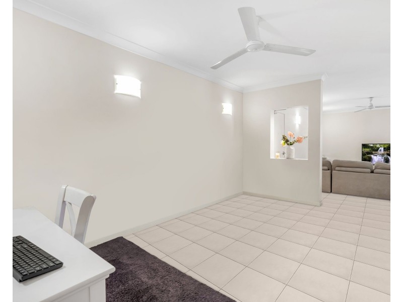 1304/12-21 Gregory Street, Westcourt QLD 4870