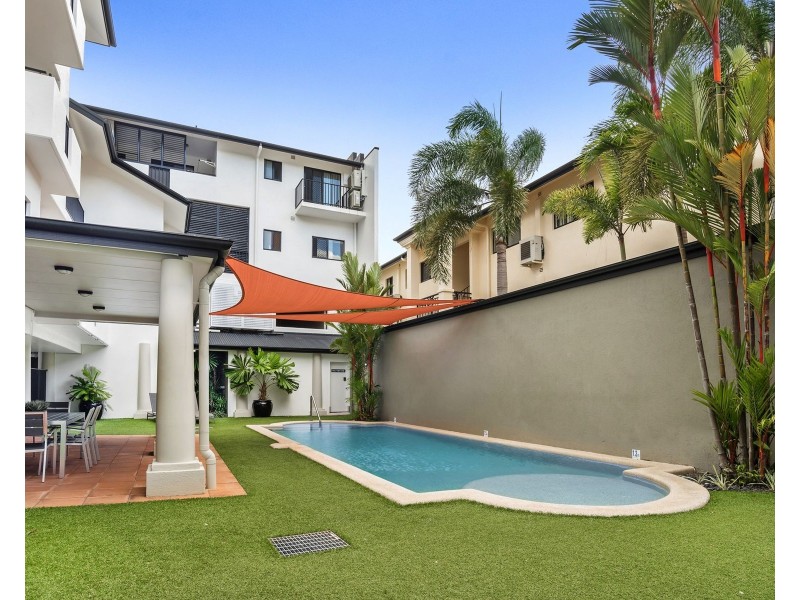 7/77 Spence Street, Cairns City QLD 4870