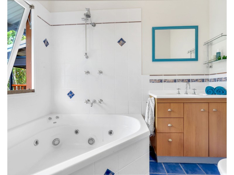 41 Cairns Street, Cairns North QLD 4870