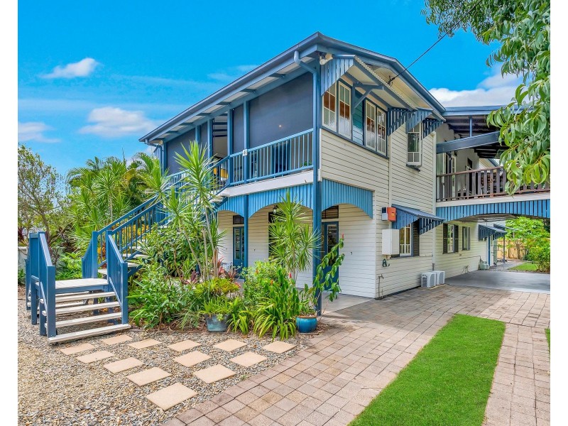 41 Cairns Street, Cairns North QLD 4870