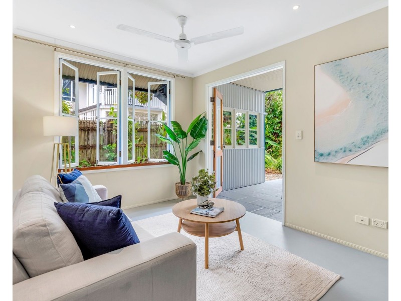 41 Cairns Street, Cairns North QLD 4870