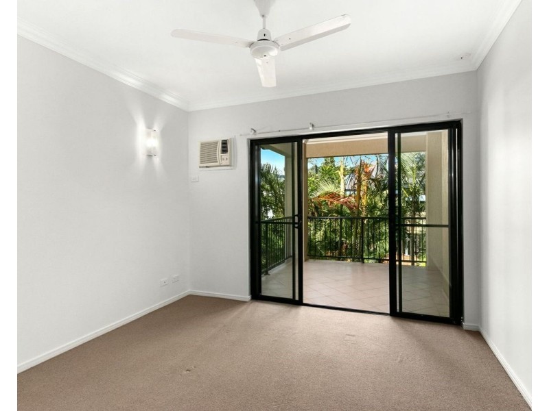 3/83 Hayward Street, Mooroobool QLD 4870
