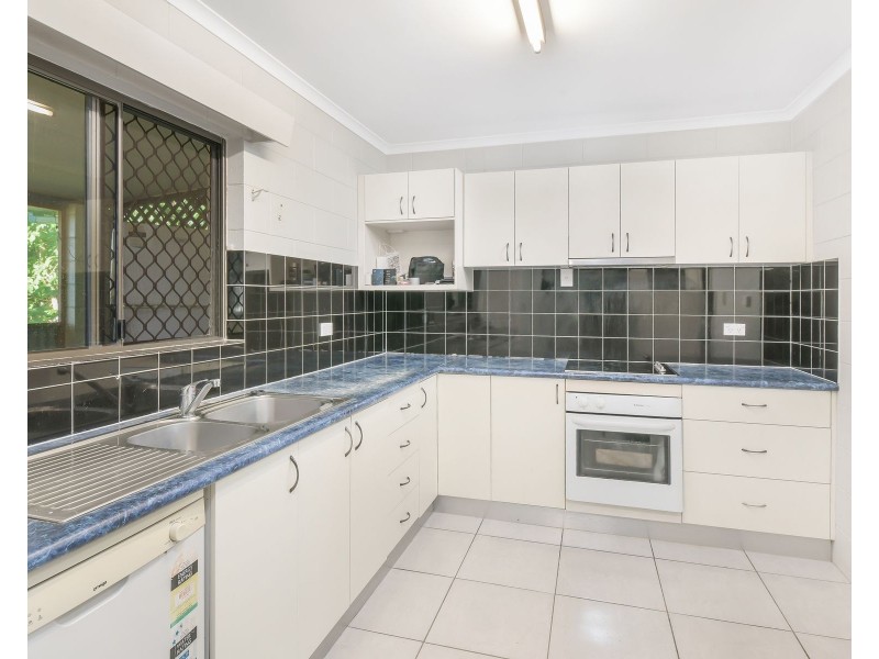 40 Anderson Road, Woree QLD 4868