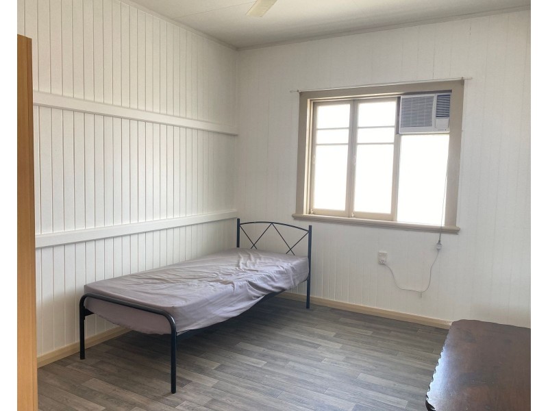 191 Newell Street, Bungalow QLD 4870